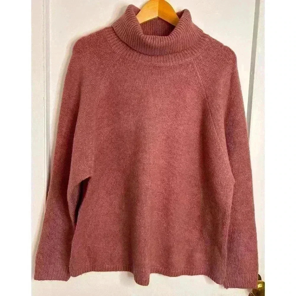 BNWOT Rose Pink Turtleneck  Sweater by Design Lab Size 2X